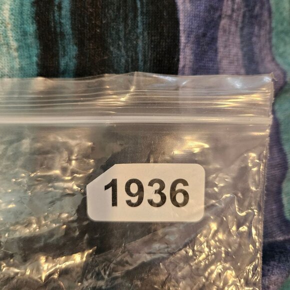 Striped Asymmetrical Hem 3/4 Sleeve Tunic Top 1X CJ Banks Polyester/Spandex Mult - Picture 12 of 12